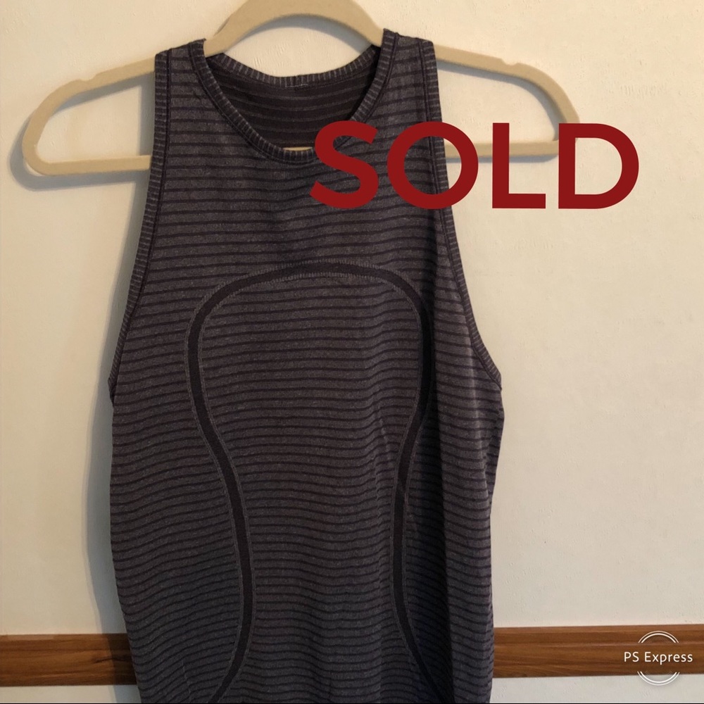 Lululemon  Swiftly Tech racer back tank Size 8